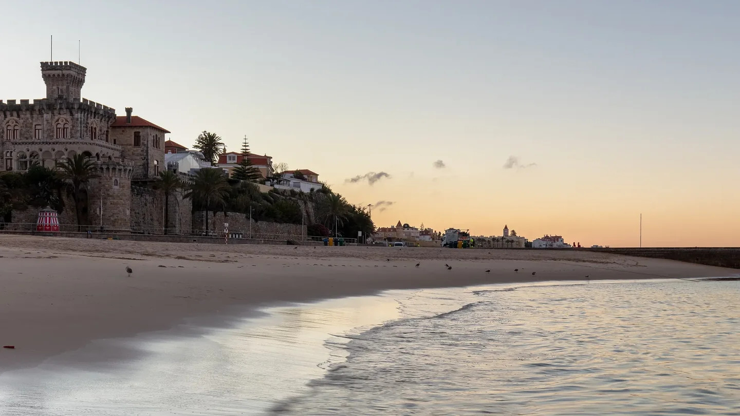 Forte da Cruz and the Estoril seafront