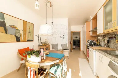 3-Zimmer-Wohnung mit Balkon, Pool und Parkplatz nahe Ribeira d’Ilhas