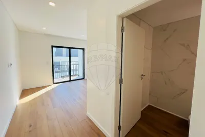 Appartement T3 de luxe avec piscine privée et vue mer à Ericeira