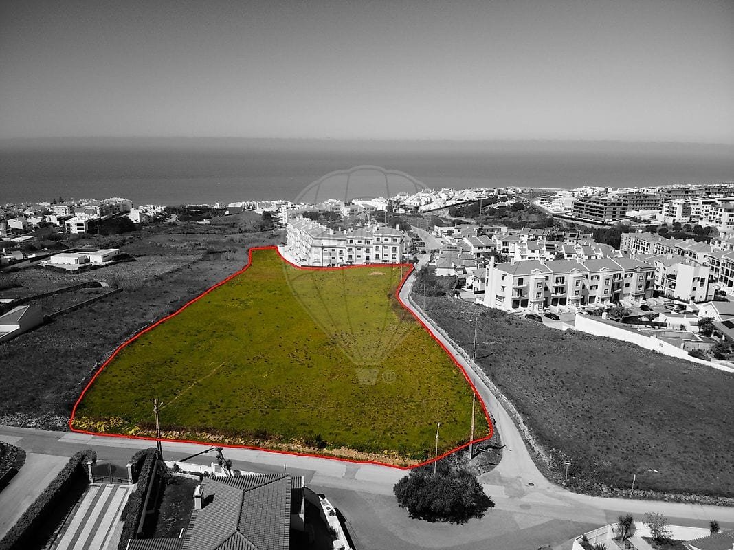 Ericeira | Premium Urban Plot with Permanent Sea Views for a Landmark Development