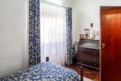 Villa T4 avec jardin au centre de Mafra