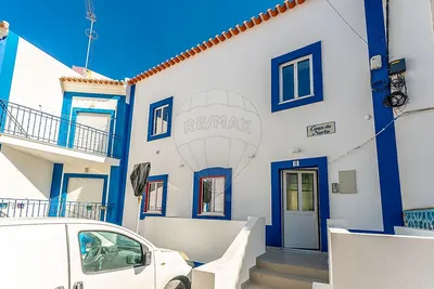 Renovierte Villa mit 4 Schlafzimmern im Zentrum von Ericeira, nahe Praia do Norte